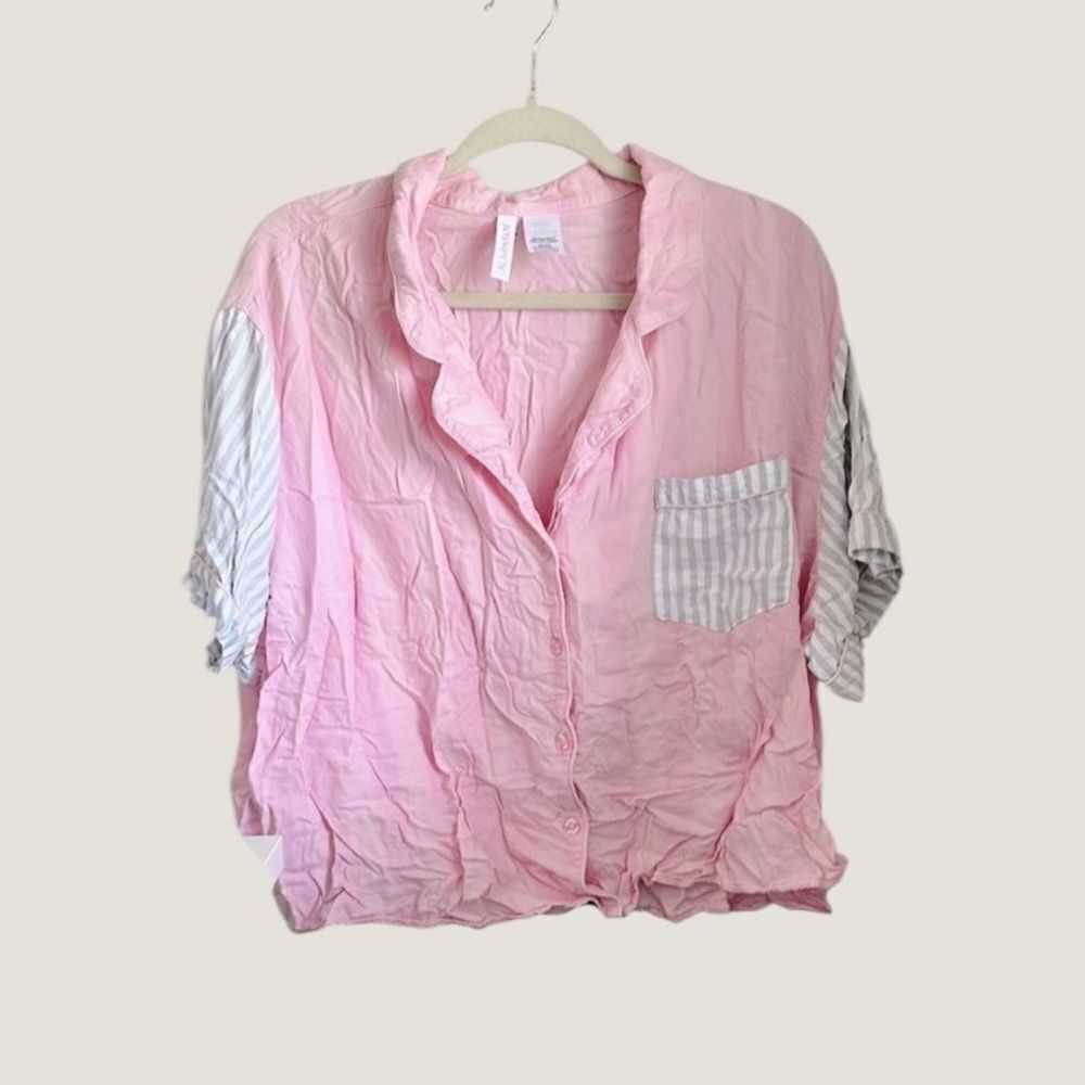 ✨3/$25✨ Joyspun pj top